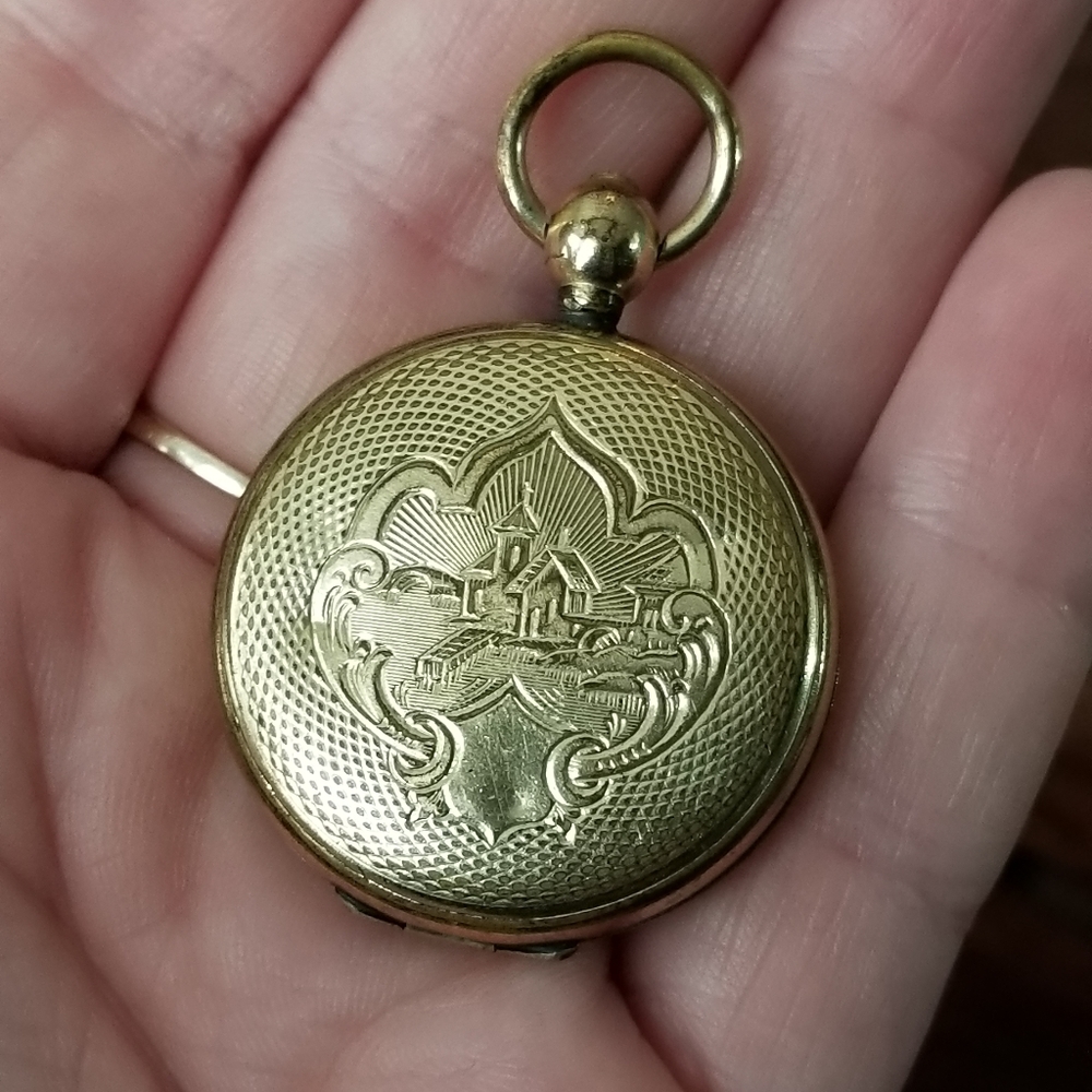 Relisted -Antique Victorian Locket gold tone lake house scene 1800s vintage - Picture 11 of 13